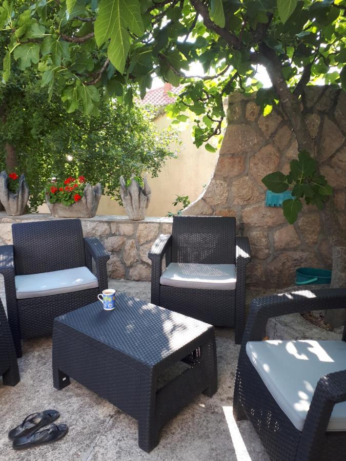 Apartment Malnar Starigrad Paklenica Εξωτερικό φωτογραφία